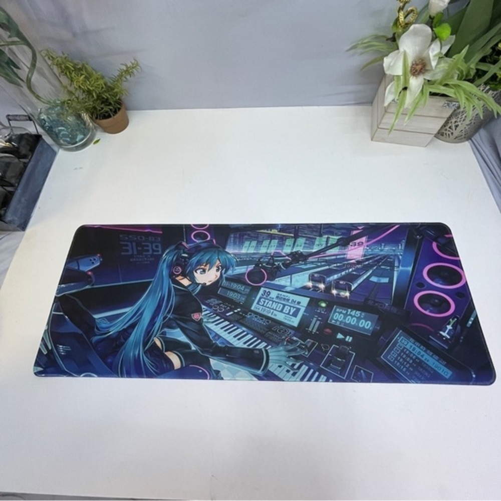 Large gamers keyboard Matt
